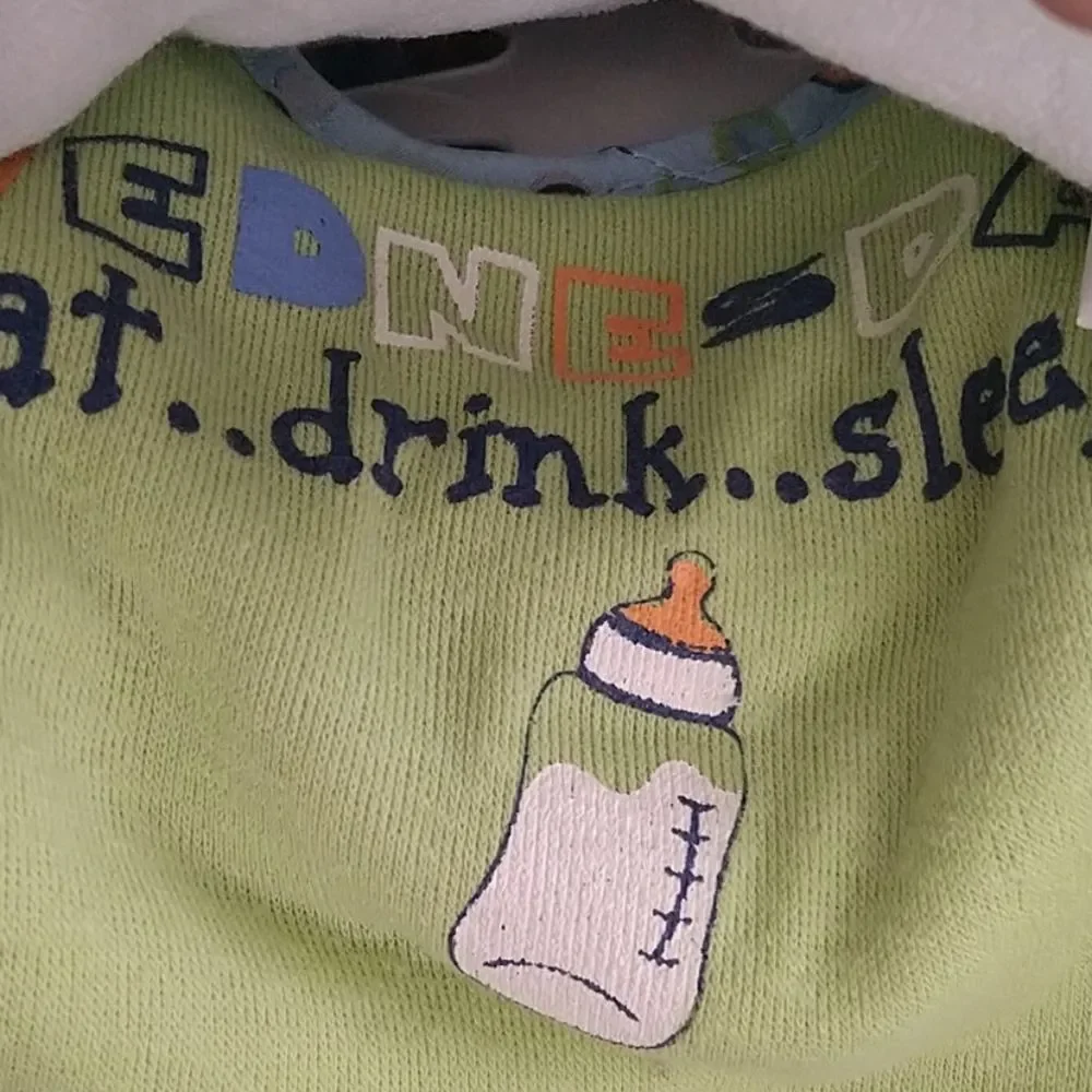7 Bibs Week Set